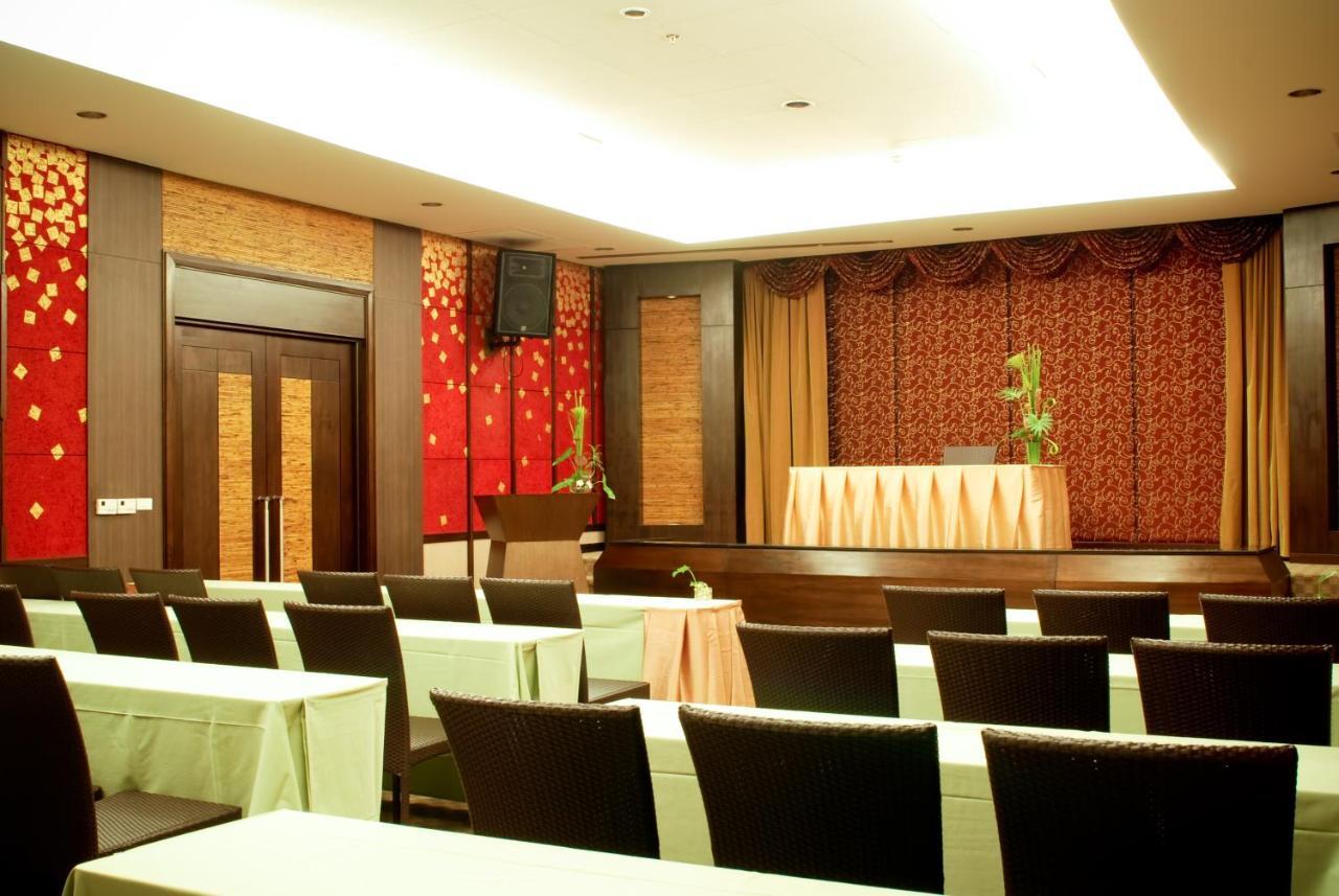 七岩海滩塔拉曼特拉度假酒店 外观 照片